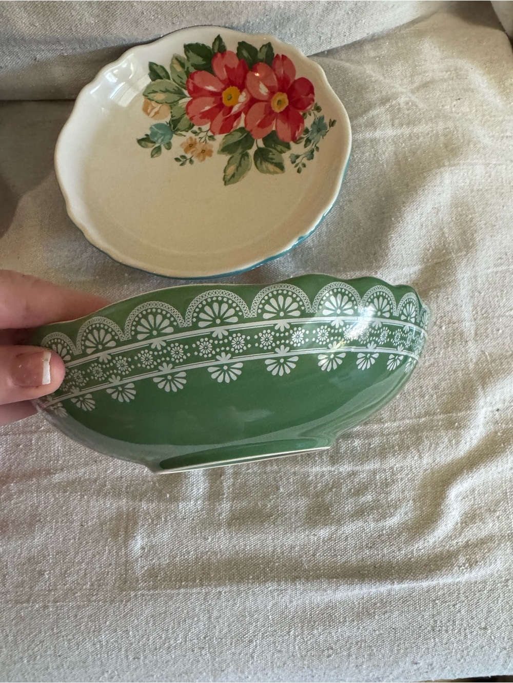 The Pioneer Woman Vintage Floral 5-Piece Pasta Bowl Set - Picture 2 of 9